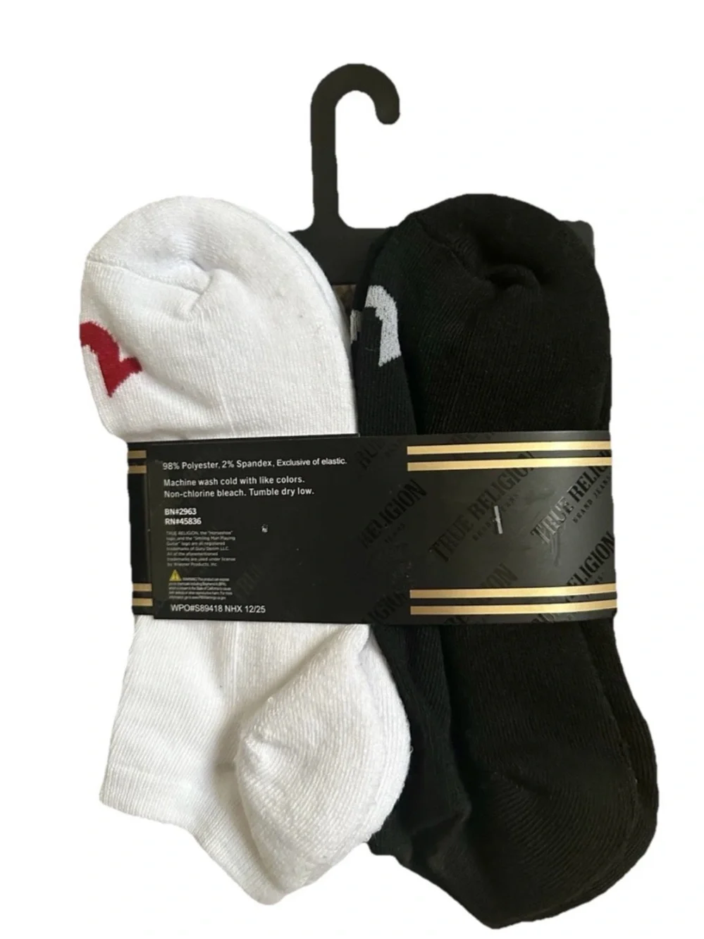 True Religion Low Cut Socks Men’s 6 Pack Black White Logo Half Cushion NWT